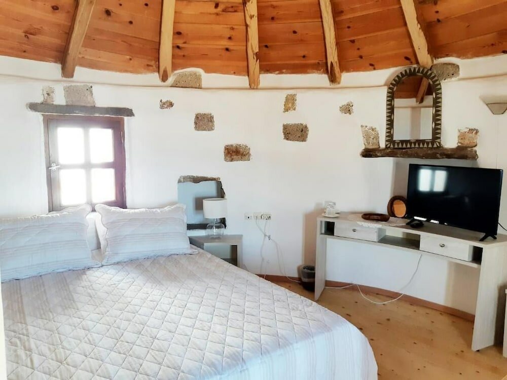 Фото Fotilia Hotel