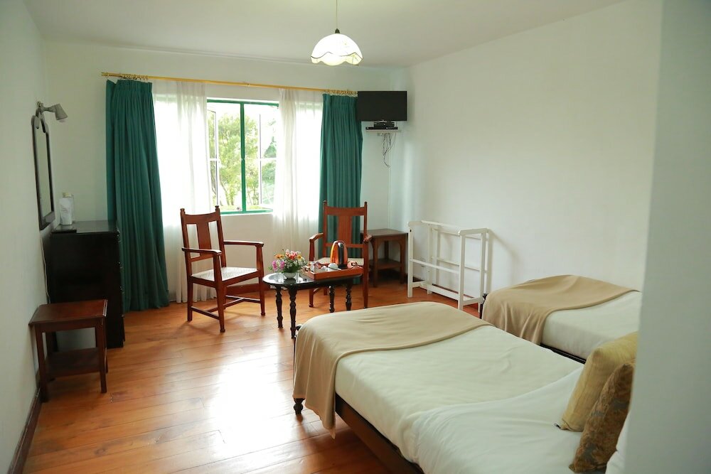 Фото Nuwara Eliya Golf Club