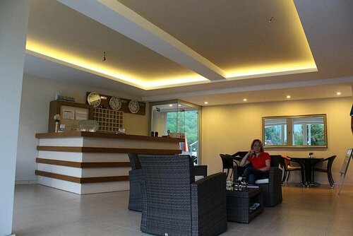 Гостиница Buhana Hotel в Адрасане