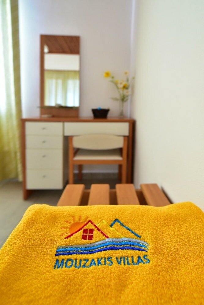 Фото Mouzakis Villas