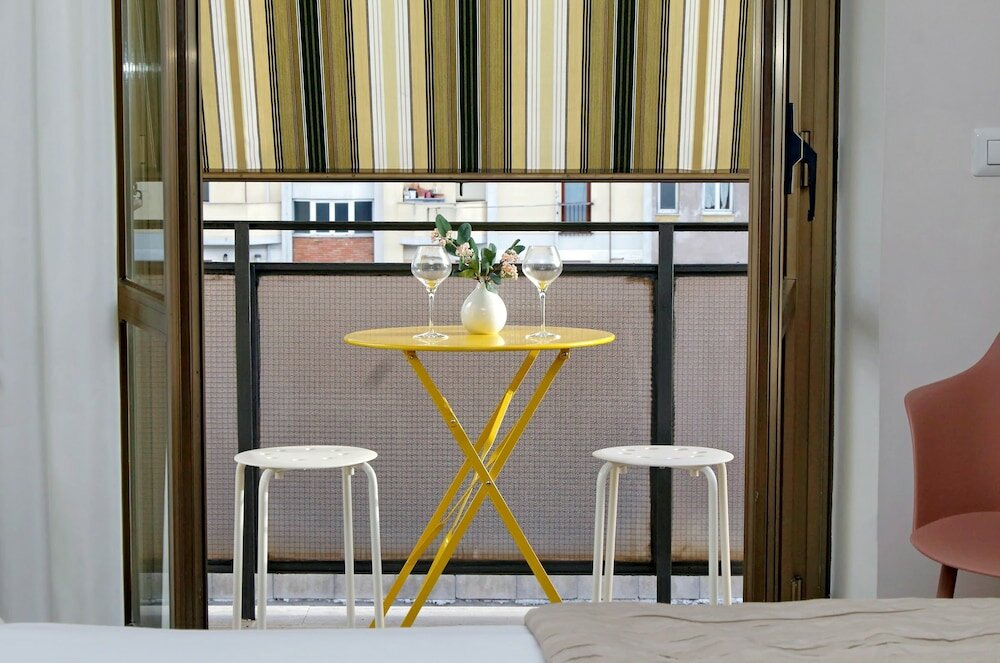 Фото The Place to Be