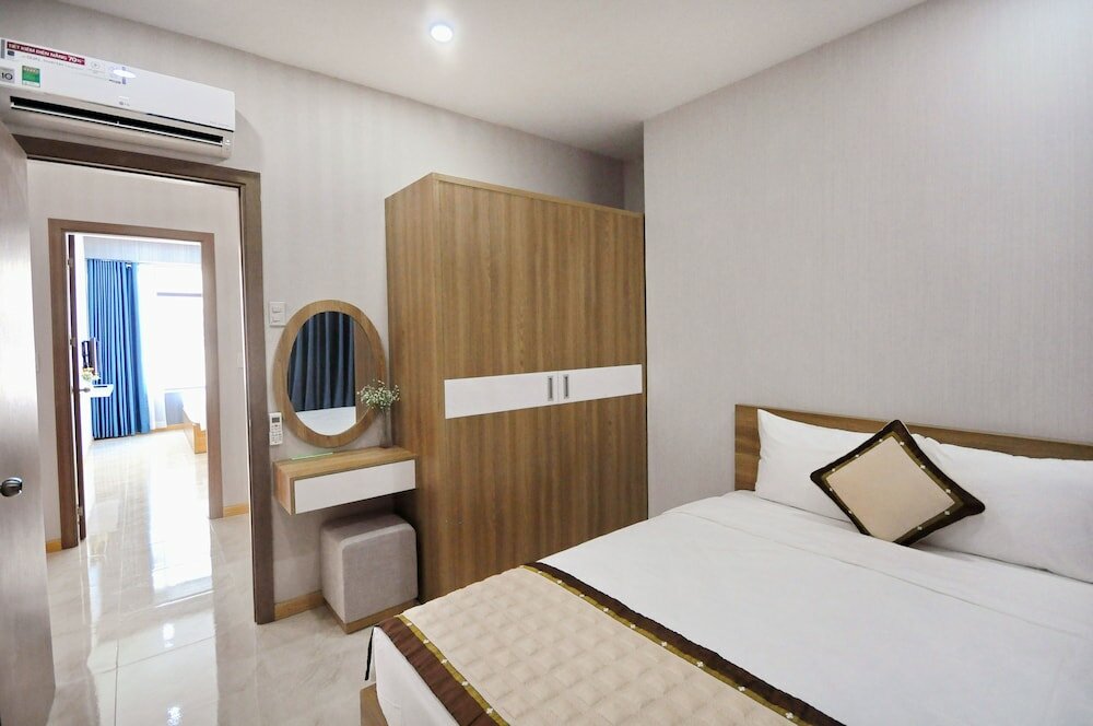 Фото Handy Beachfront Apartment