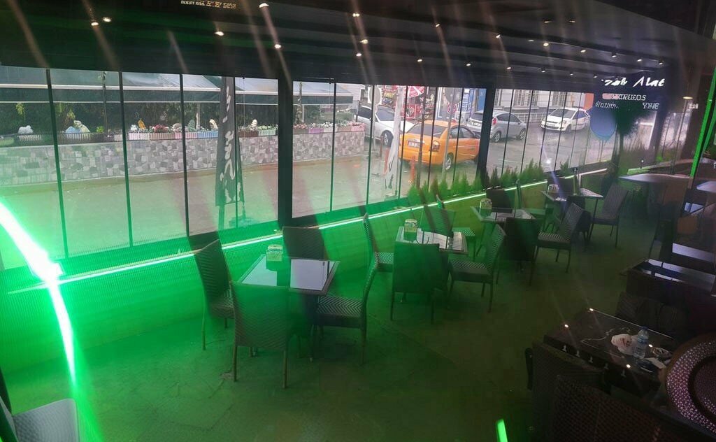 Cafe Shah&Mat Cafe Bistro, Yahsihan, photo