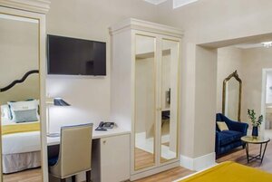 Гостиница Halo Boutique Hotel