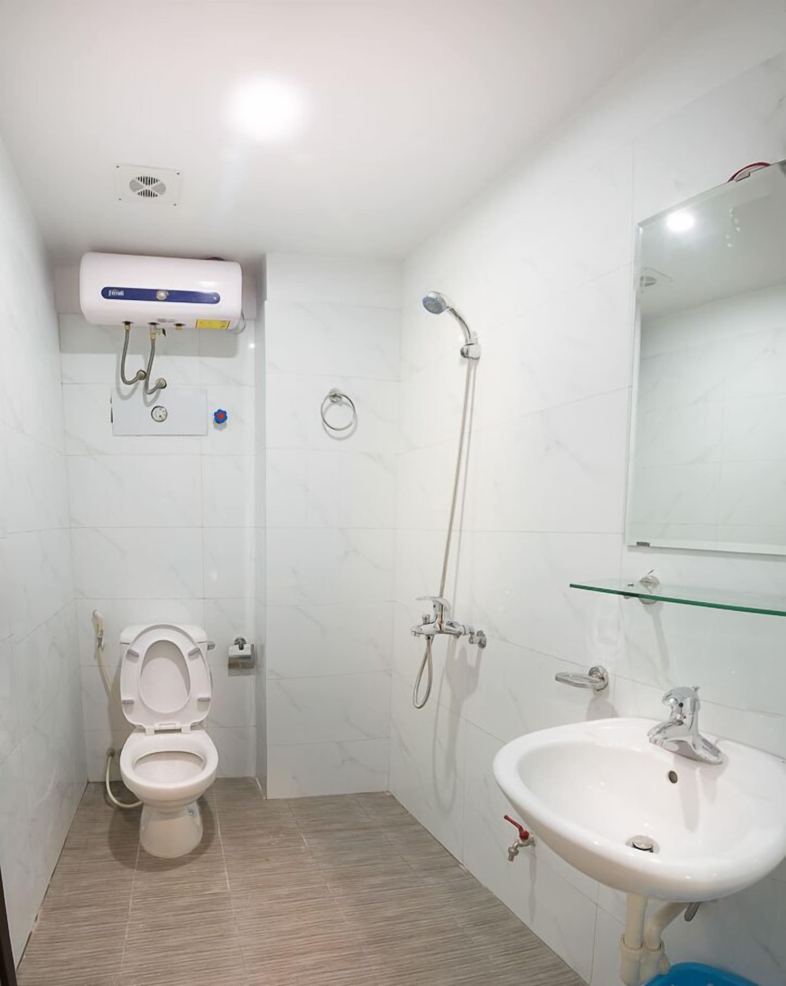 Фото Newlife Apartment Hanoi 3