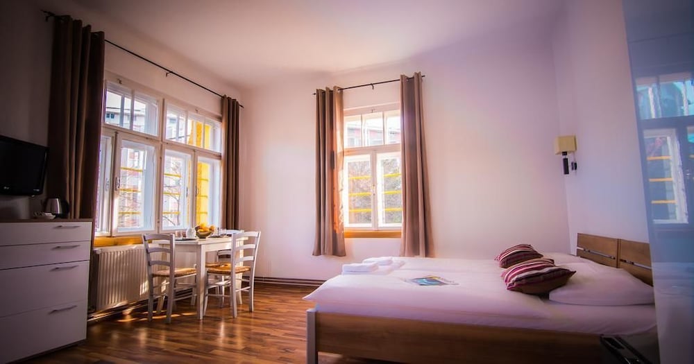 Фото Hotel Katrca 1905