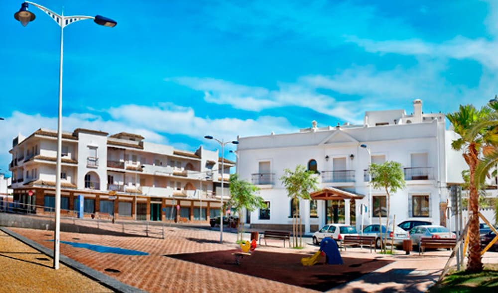 Фото Hotel Doña Lola Zahara