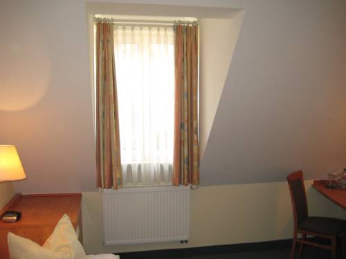 Фото Hotel Am Klostergarten