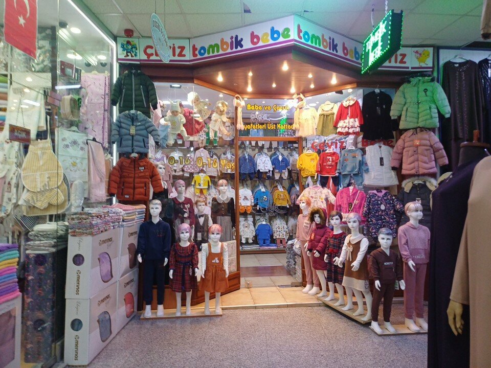 Children's clothing store Tombik, Konya, photo