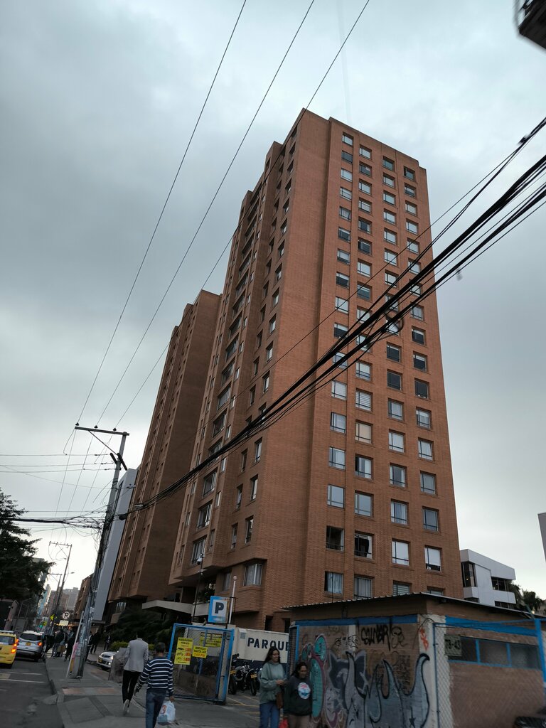 Housing complex Conjunto Residencial Paseo del Lago, Bogota, photo