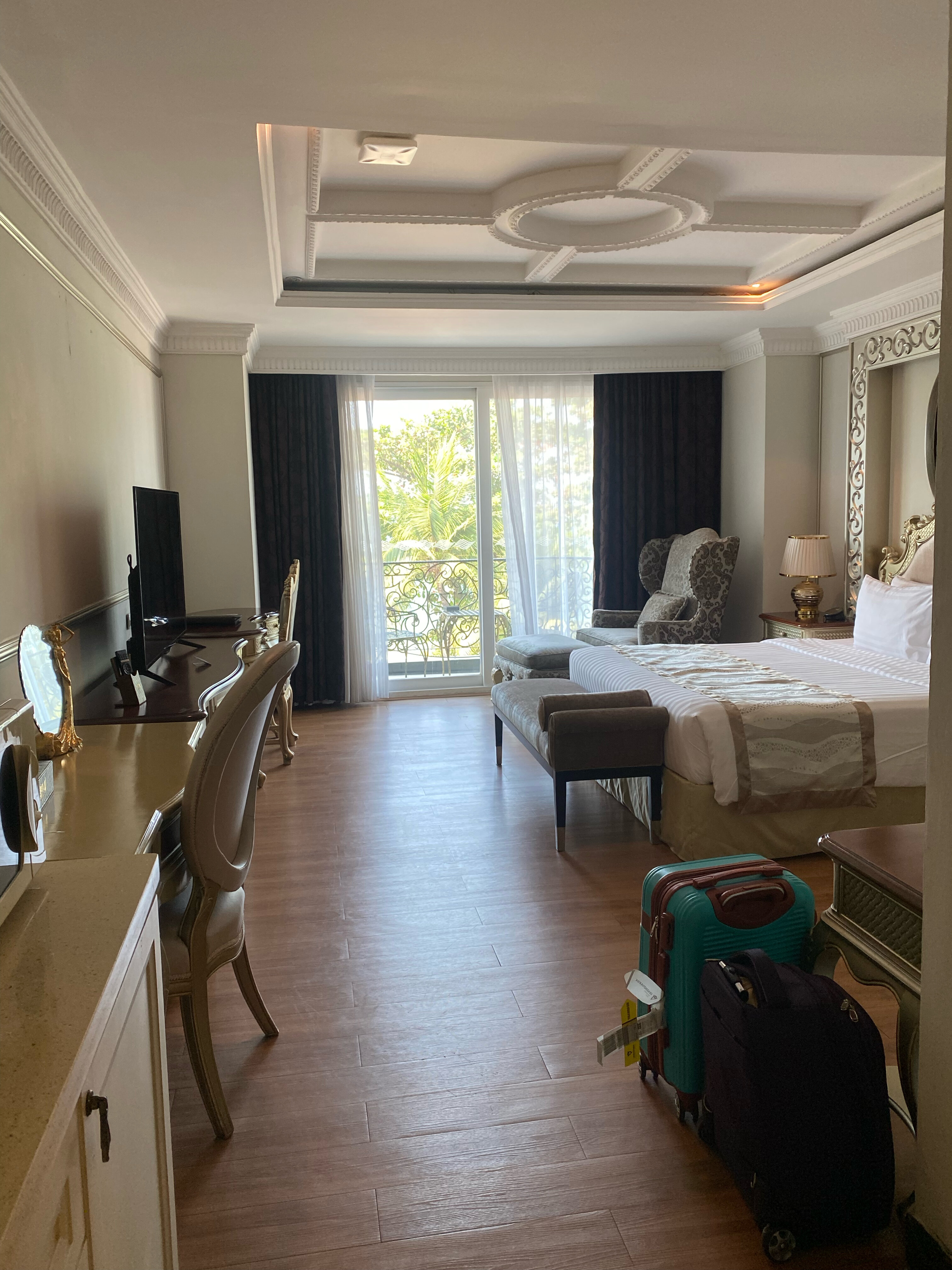 Фото LK The Empress Pattaya