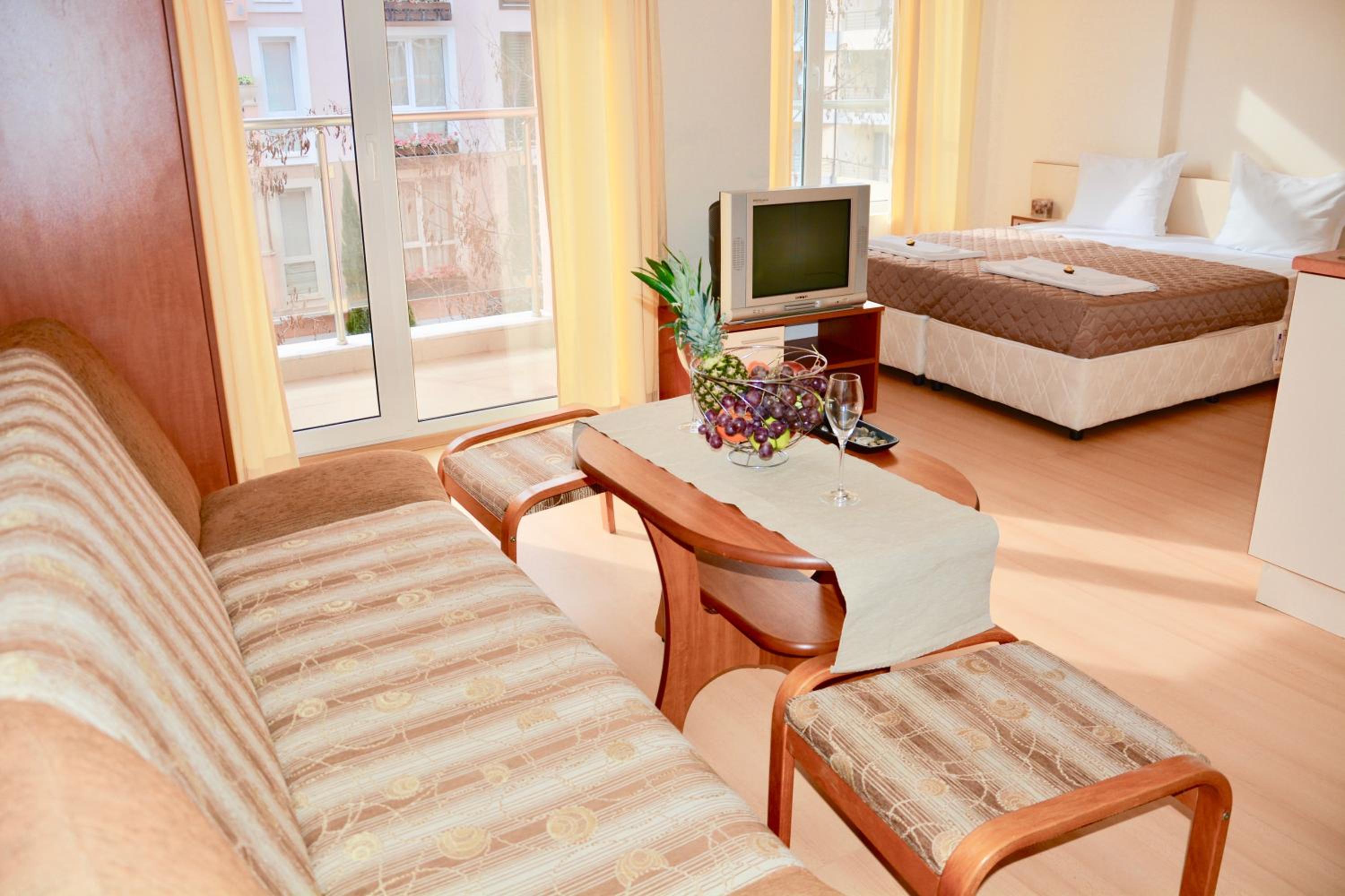 Фото Rainbow 2 Holiday Complex