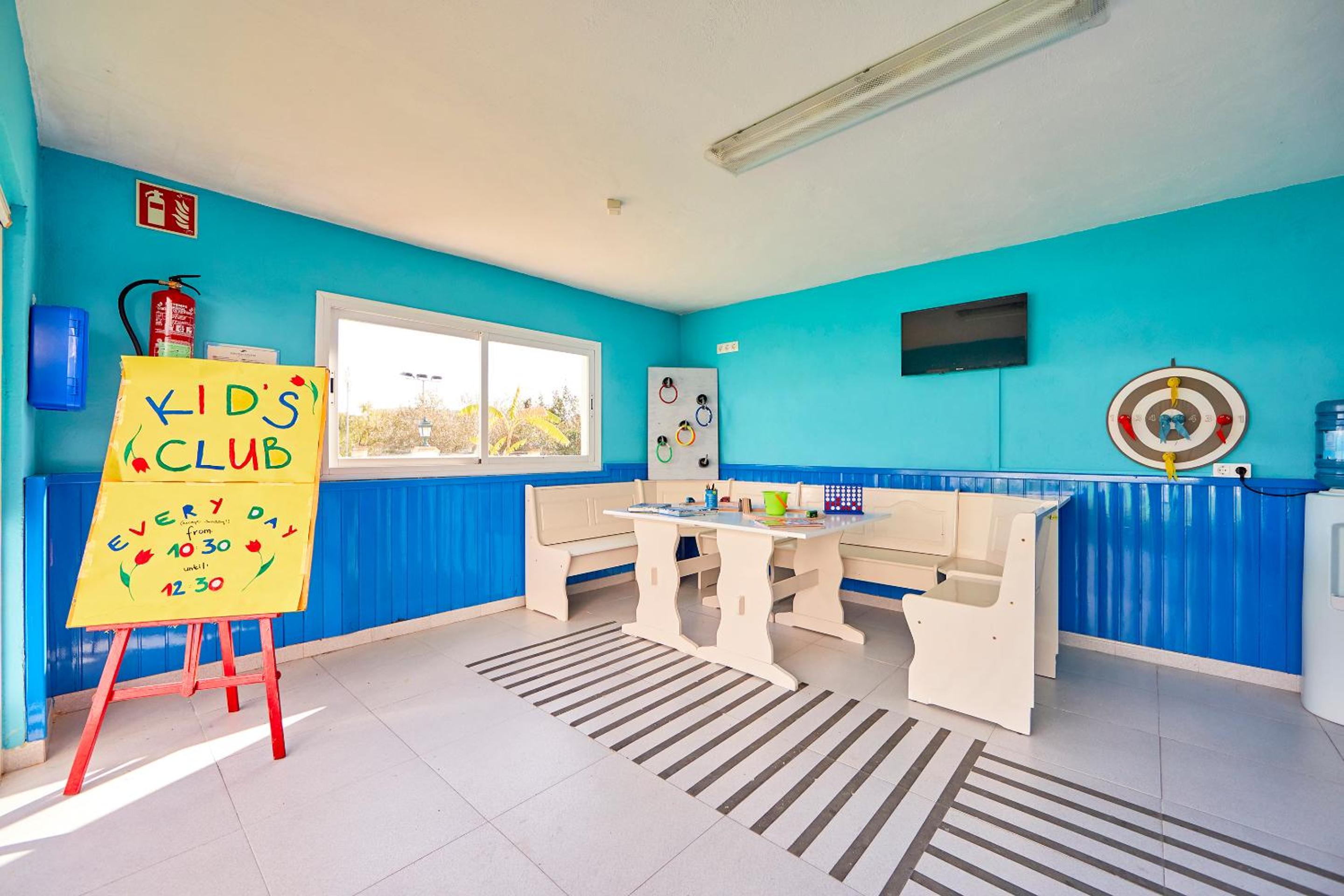 Фото Holiday Park Santa Ponsa