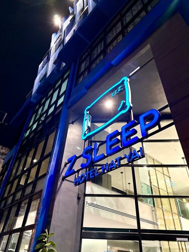 Гостиница Z Sleep Hotel в Хатъяй