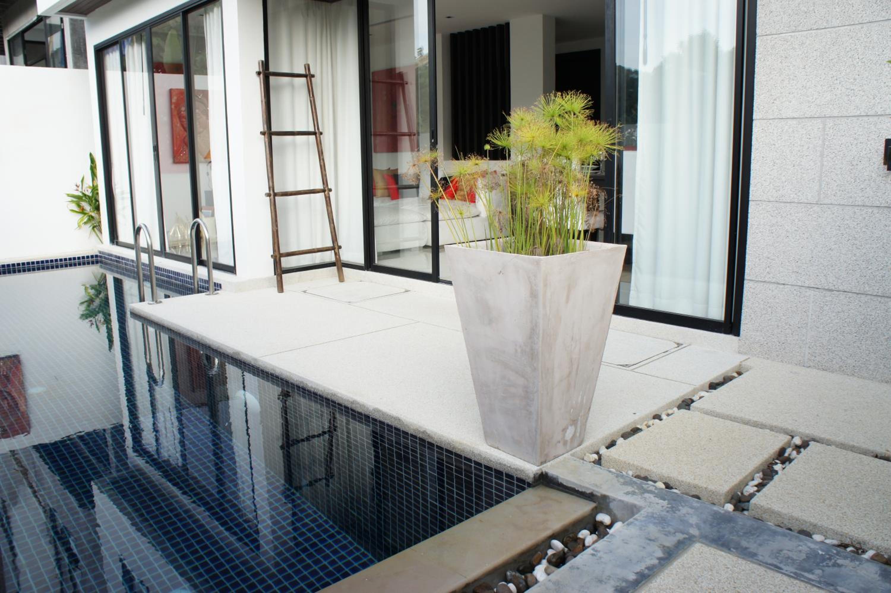 Фото By The Lake 