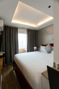 Гостиница Regency Grand Suites