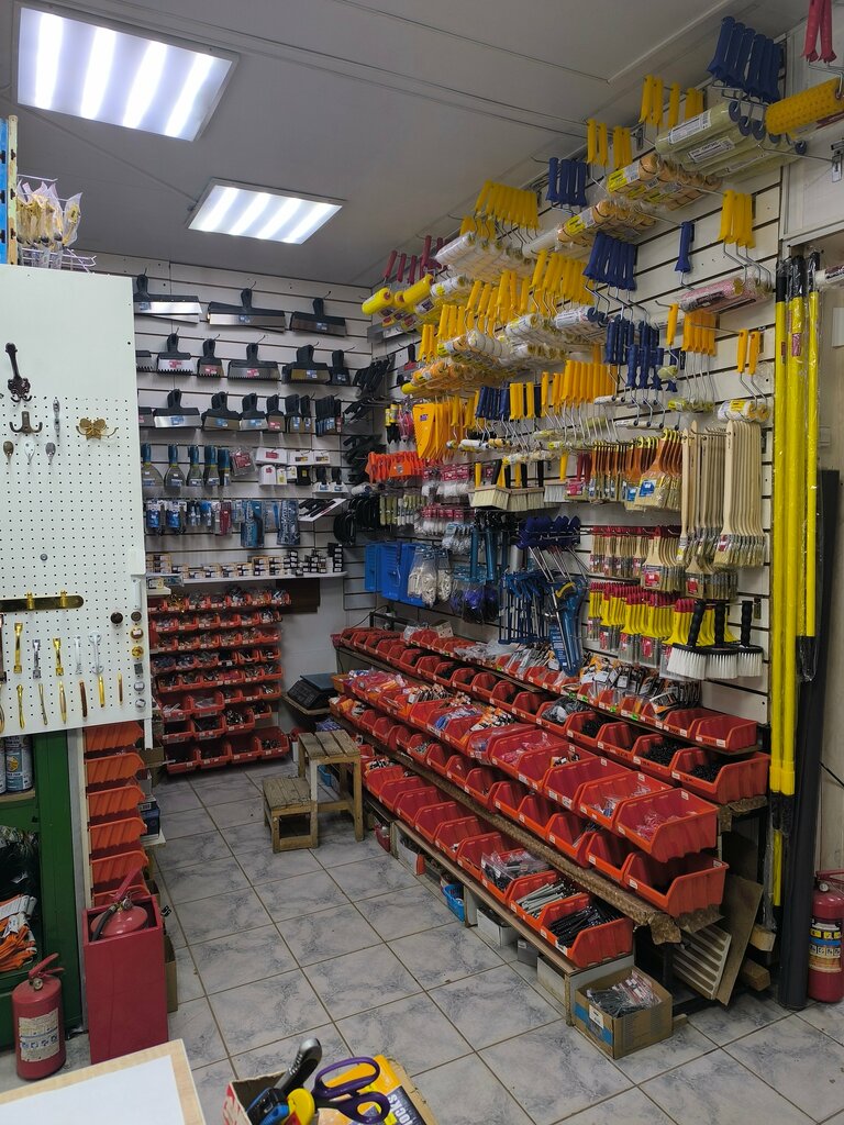 Hardware store Stroymarket, Moscow, photo
