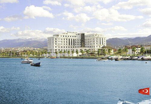 Гостиница Wellborn Luxury Hotel в Башискеле
