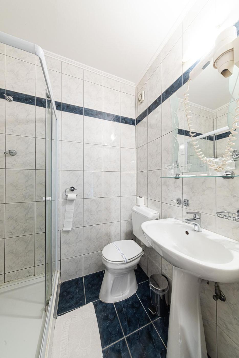 Фото Hotel Romantik Eger