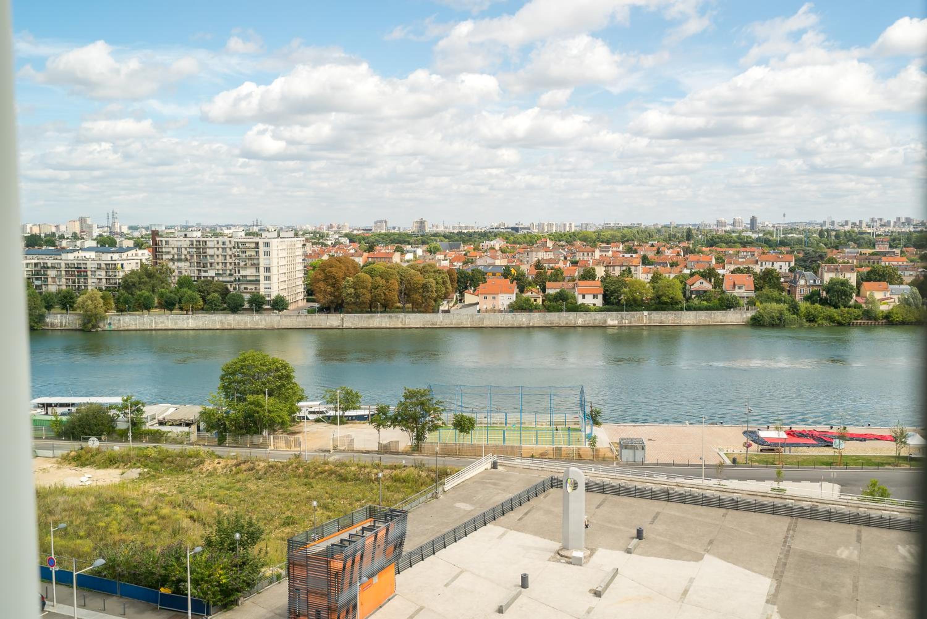 Фото All Suites Appart Hotel Choisy Le Roi