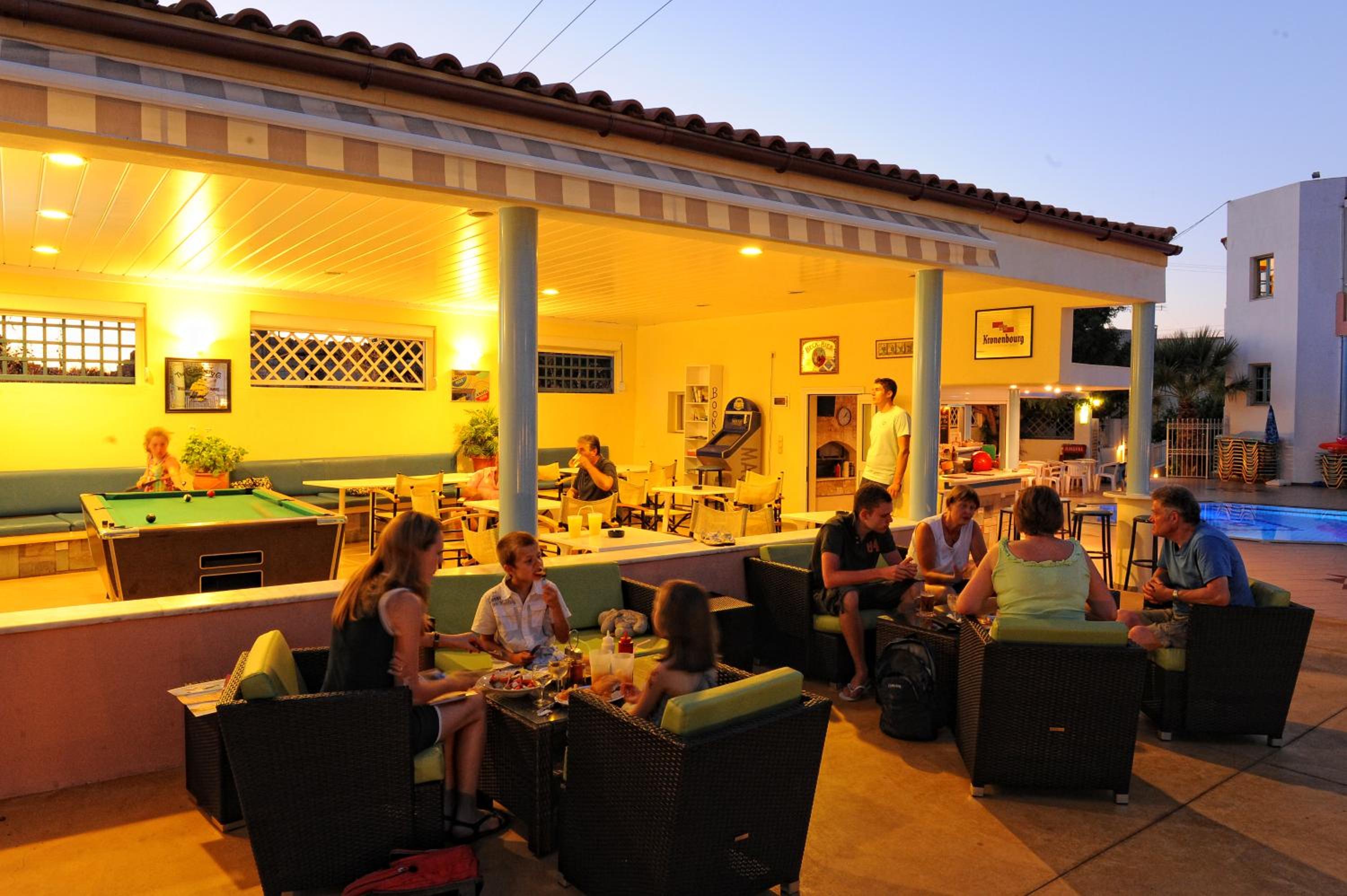 Фото Melissa Apartments