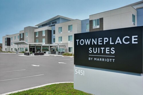 Гостиница TownePlace Suites by Marriott Sarasota Bradenton West в Брадентоне