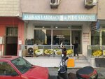 Serkan Lahmajun & Pita Salon (İstanbul, Uskudar, Ünalan Mah., Ünalan Cad., 8A) ، مقهى