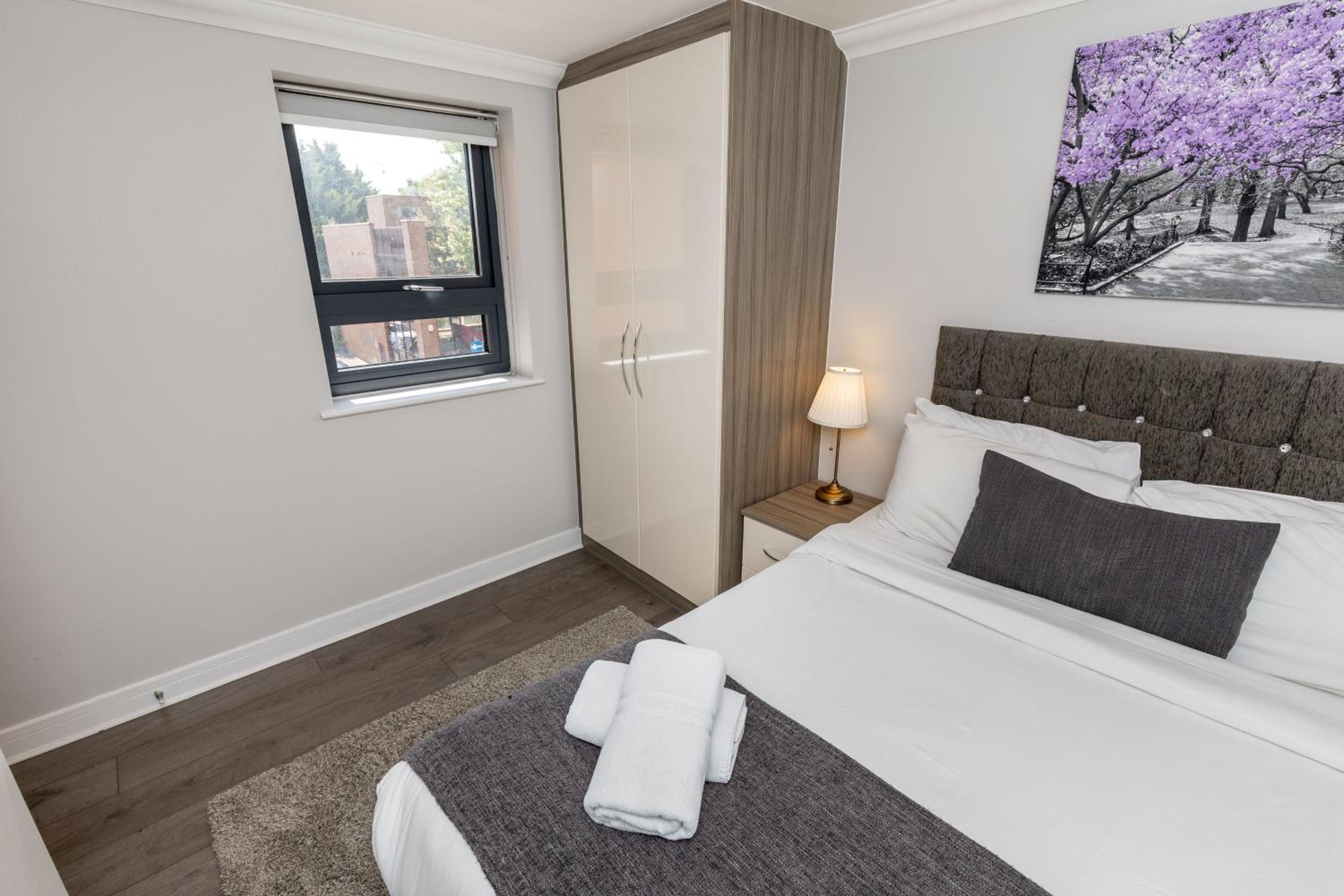 Фото Malthouse Court