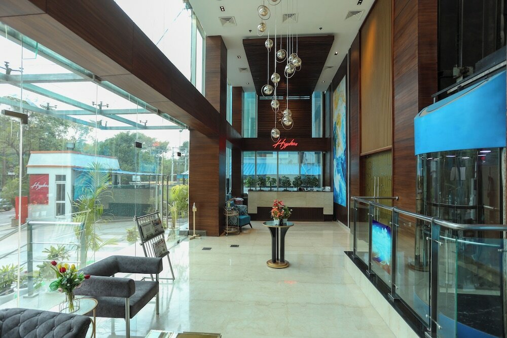 Фото Hyphen Business Hotel
