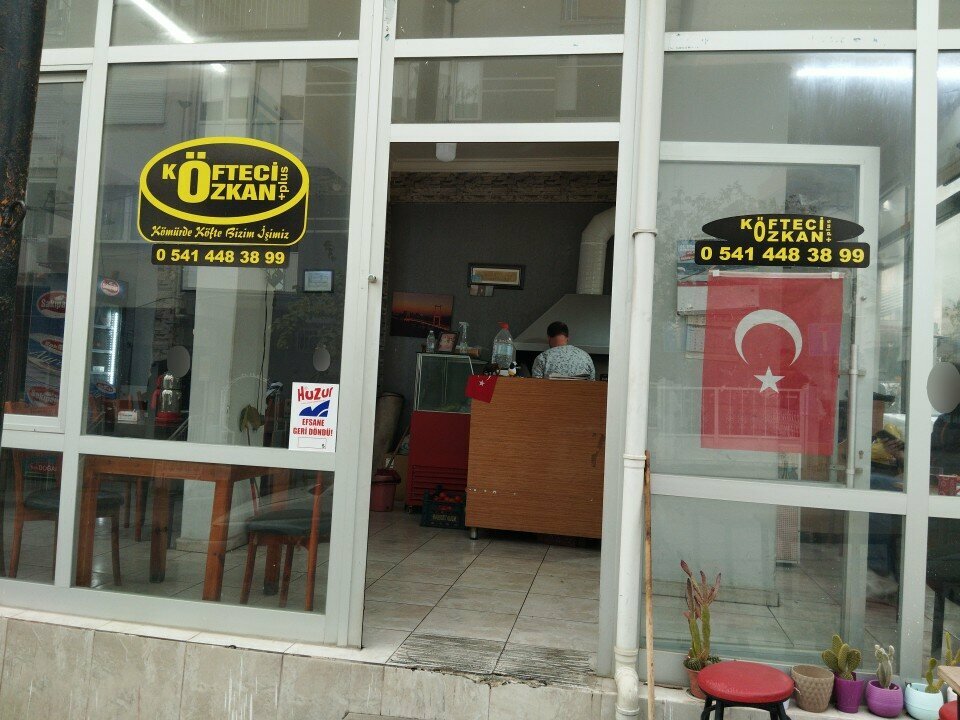 Fast food Köfteci Ozkan Plus+, Izmir, photo