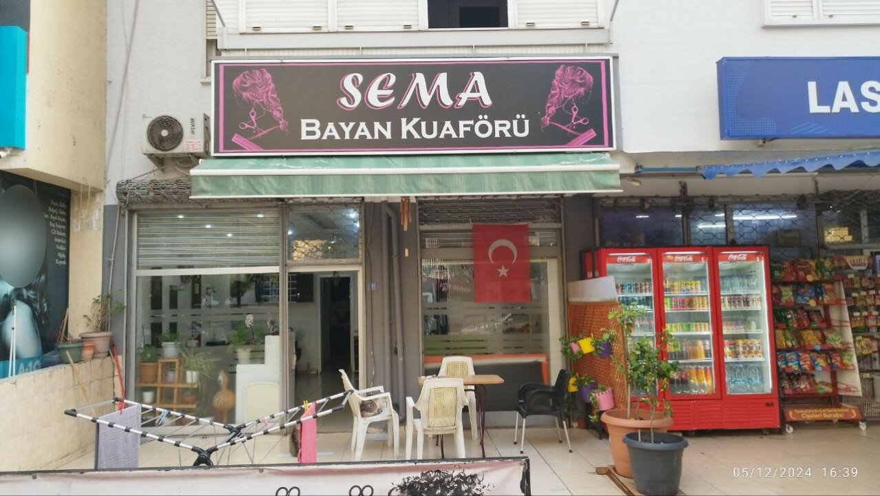 Sema Bayan Kuaförü