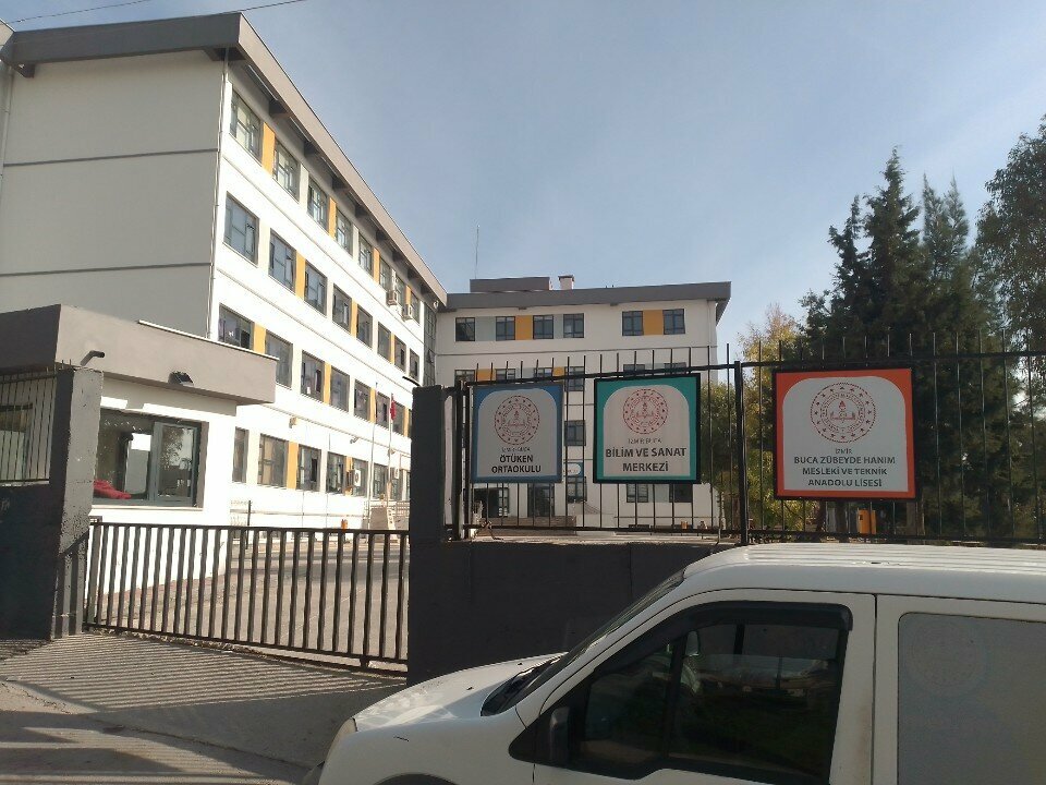 School Buca Otuken Secondary School, Izmir, photo