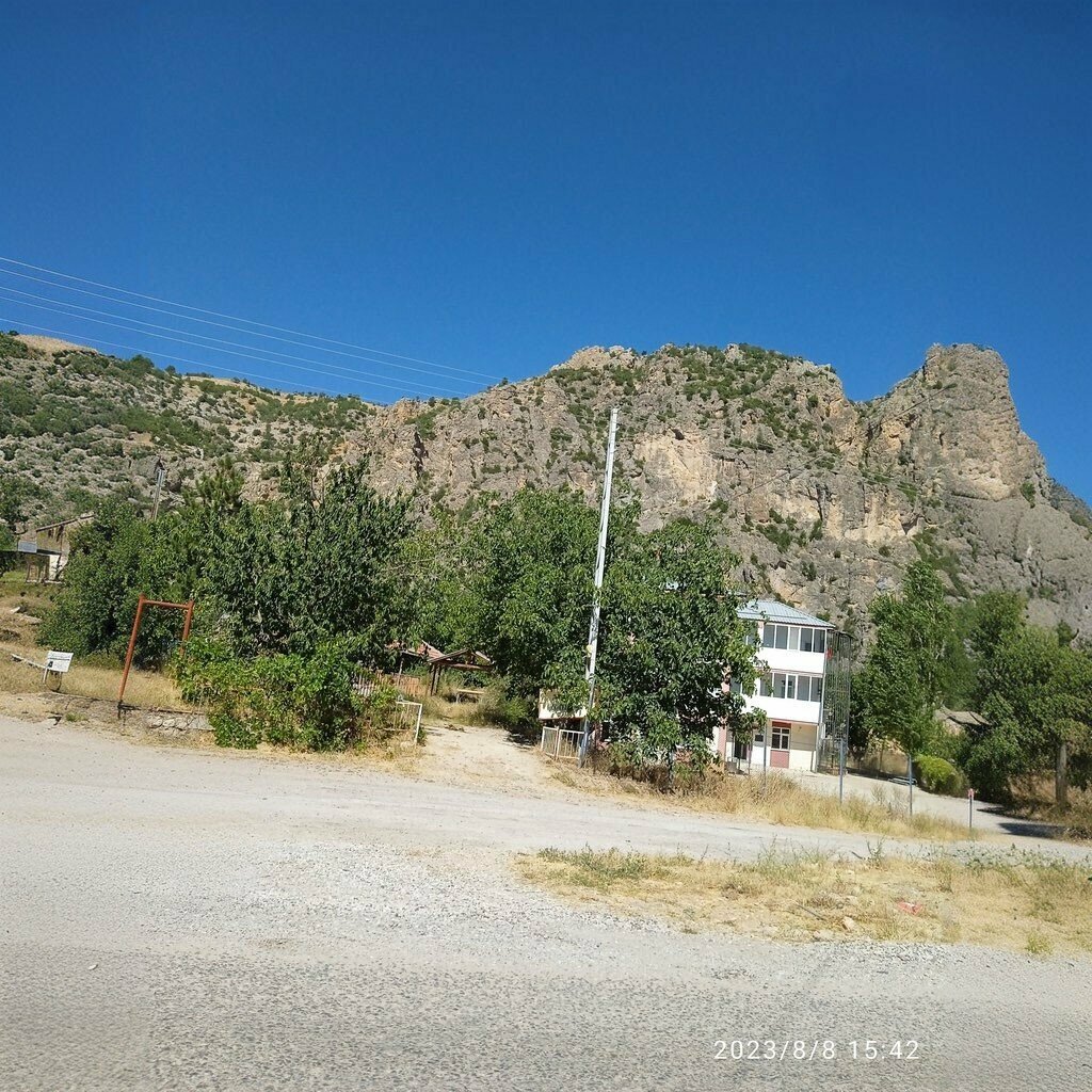 School Goktepe Boarding Regional Middle School, Sariveliler, photo