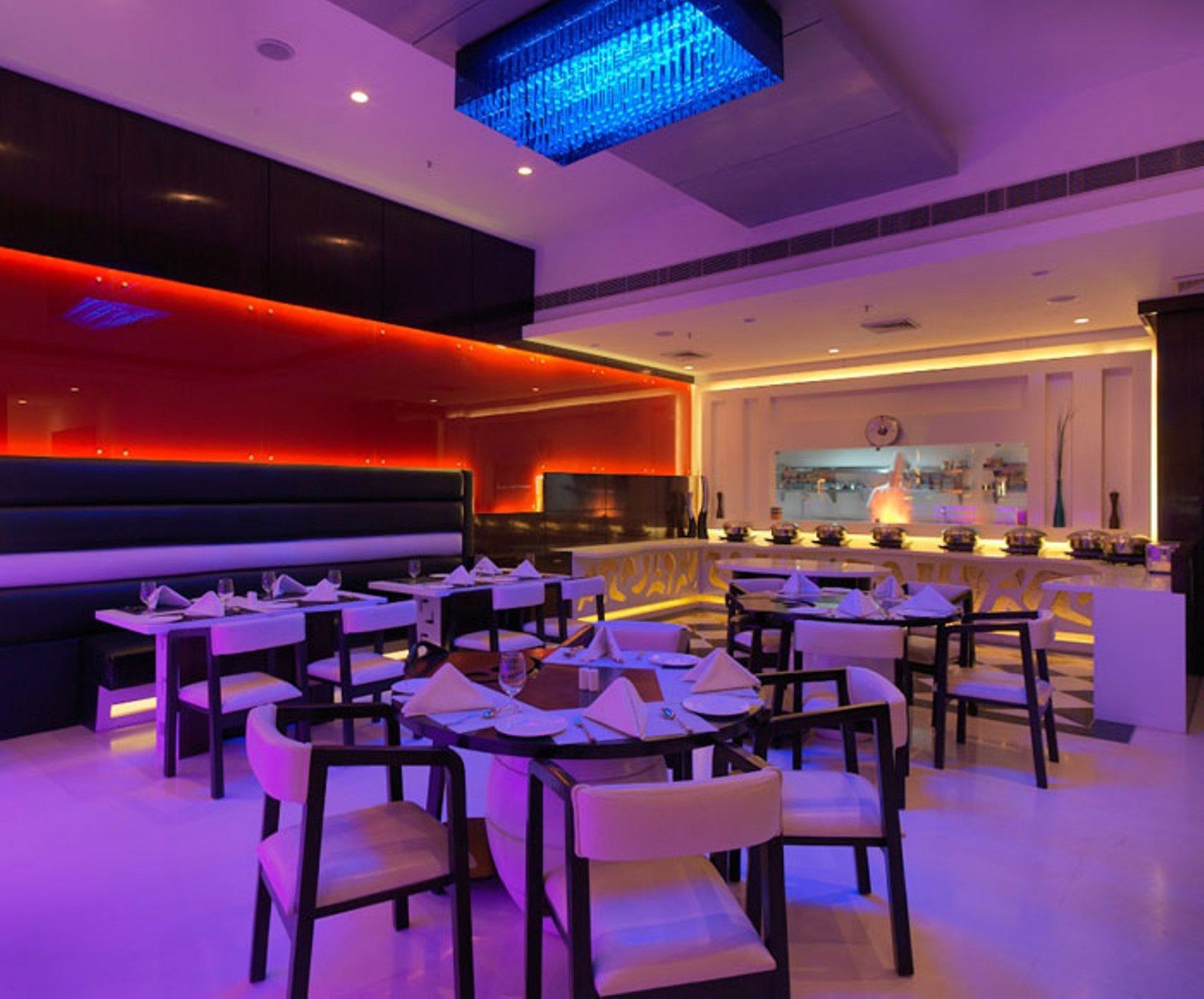 Фото Central Blue Stone