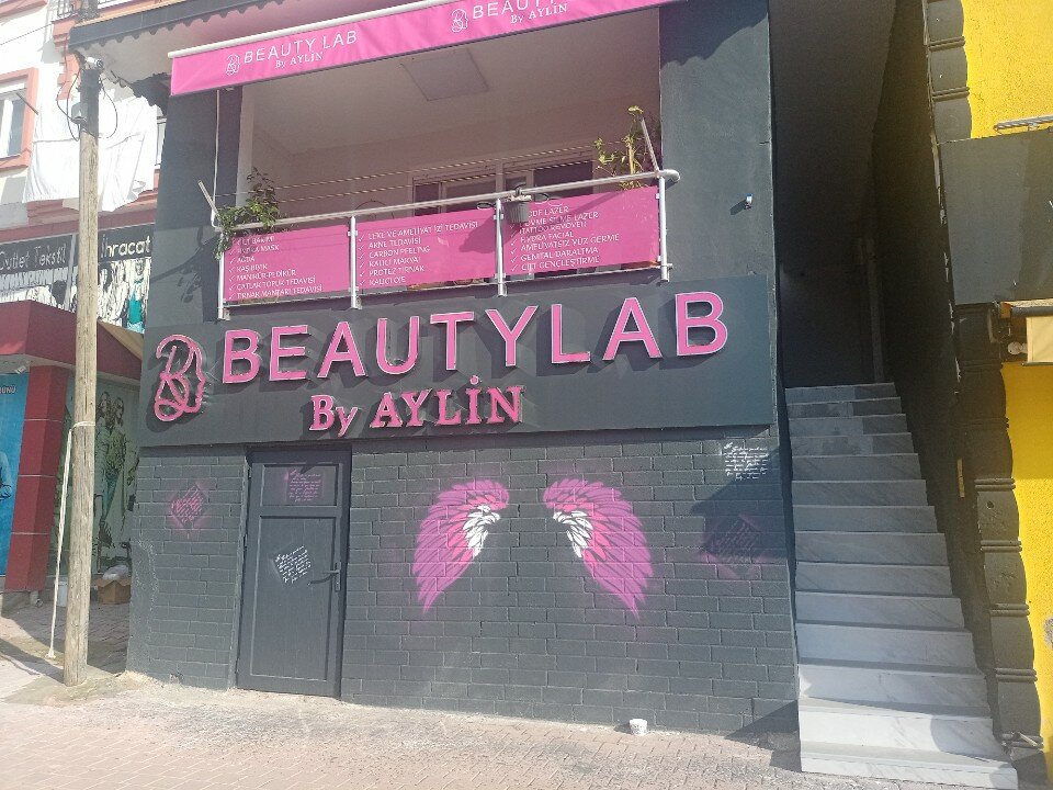 Beauty Lab by Aylin