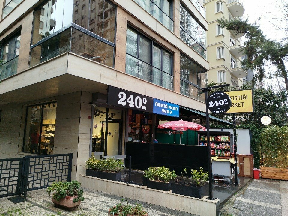 Süpermarket Yer Fıstığı Market, İstanbul, foto