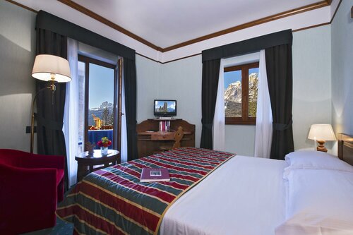 Гостиница Boutique Hotel Villa Blu Cortina в Кортина-д`Ампеццо