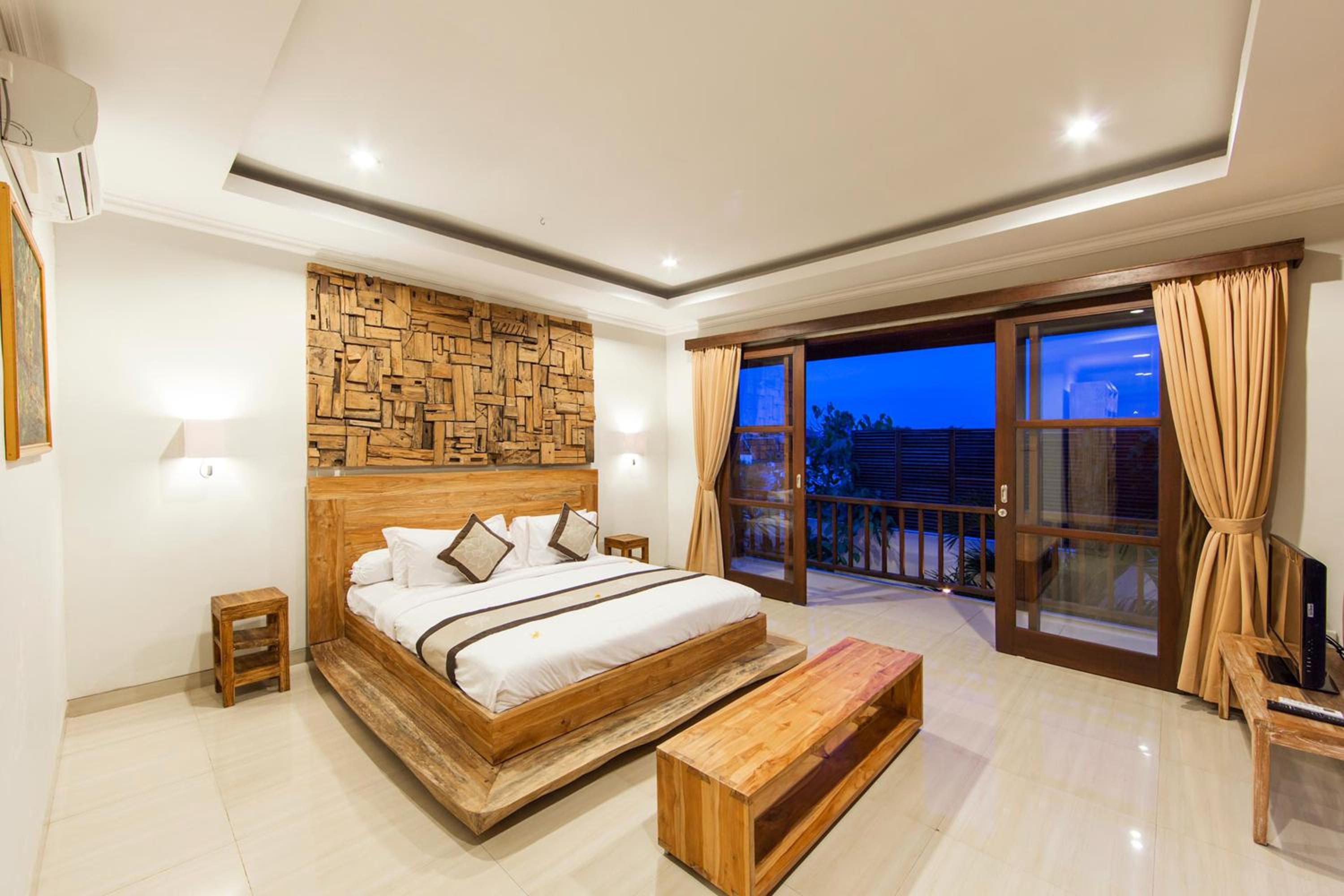 Фото Reddoorz @ Petitenget Seminyak