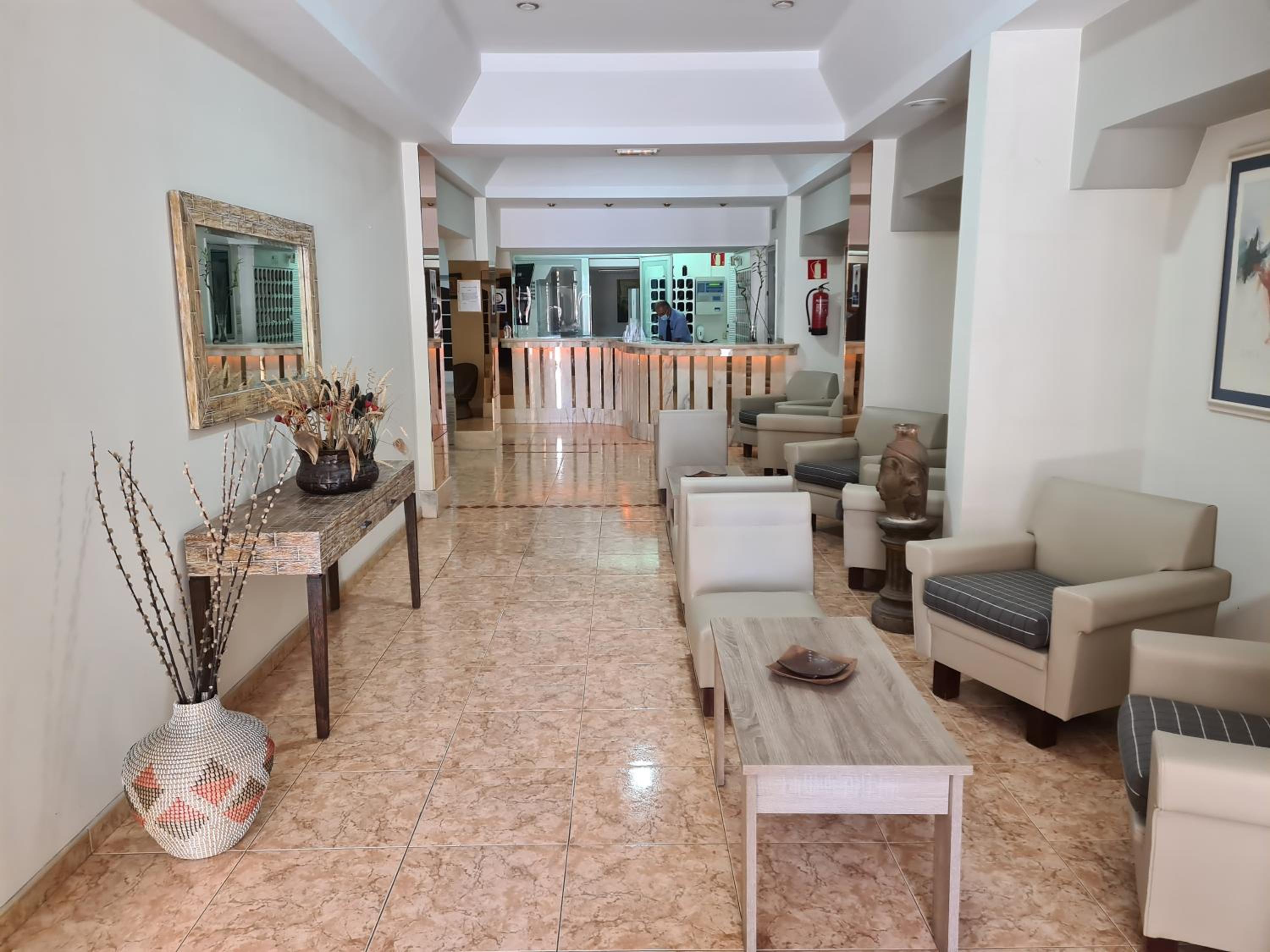 Фото Apartamentos Catalina Park