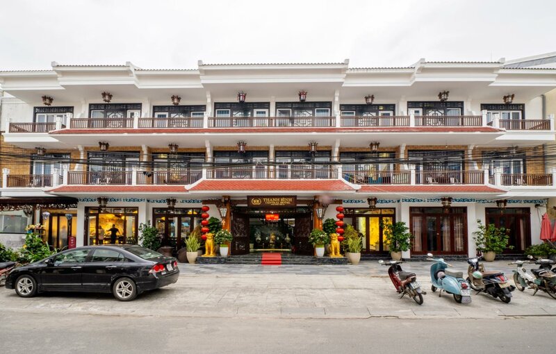 Гостиница Thanh Binh Central Hotel в Хойане