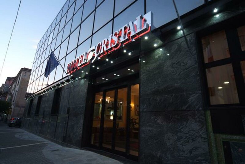 Гостиница Hotel Cristal Eboli