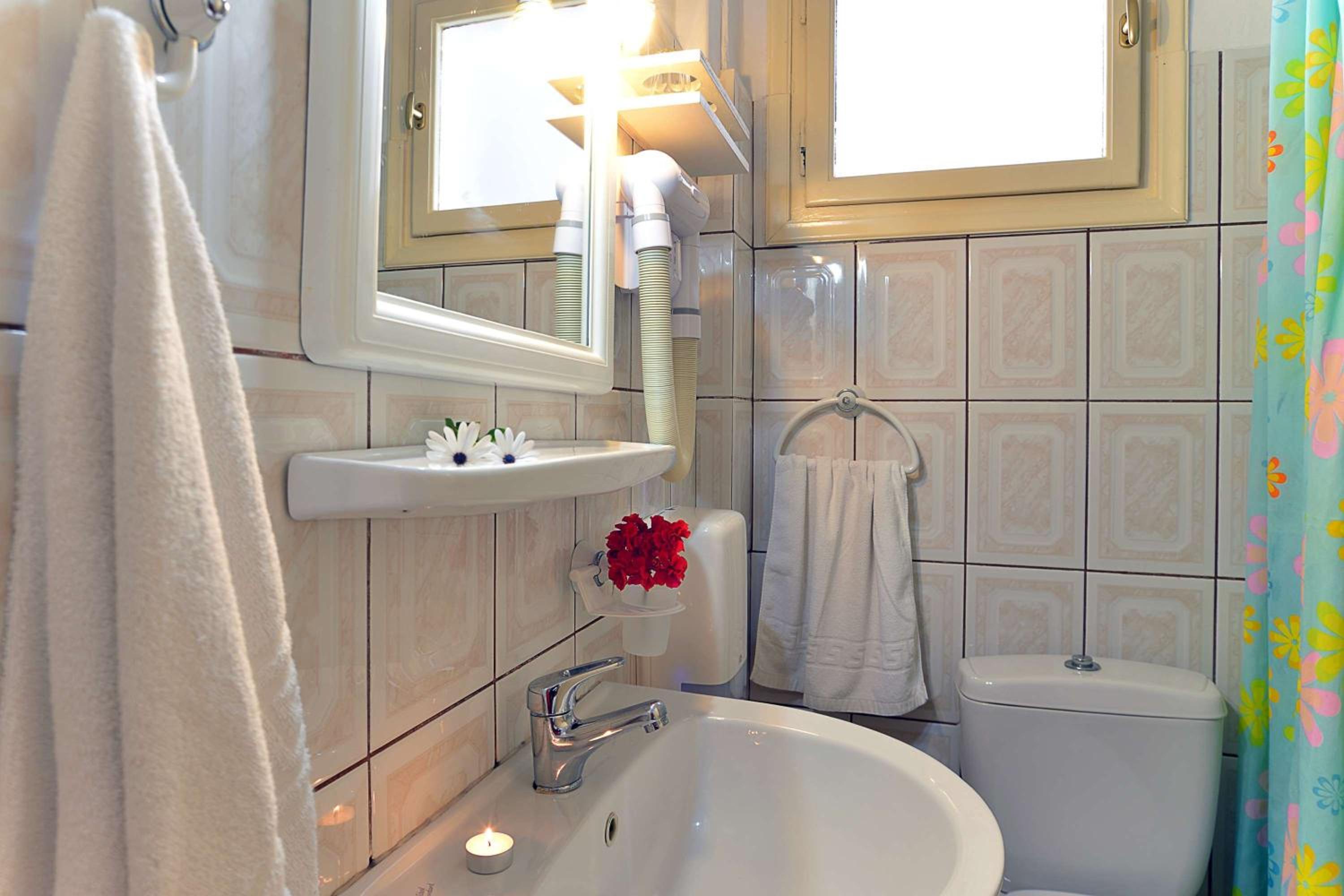 Фото Filorian Hotel Apartments