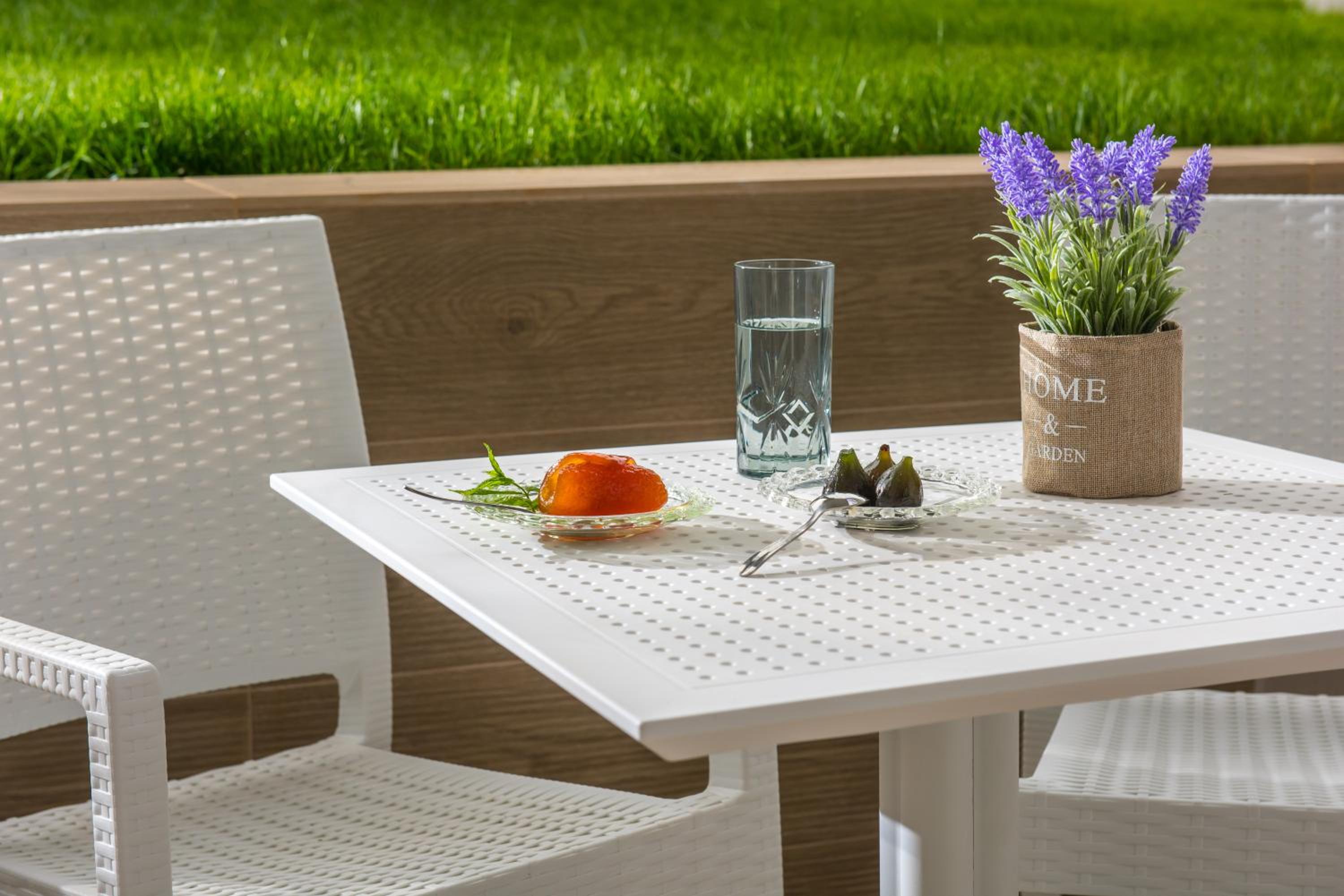 Фото Sarpidon Apartments