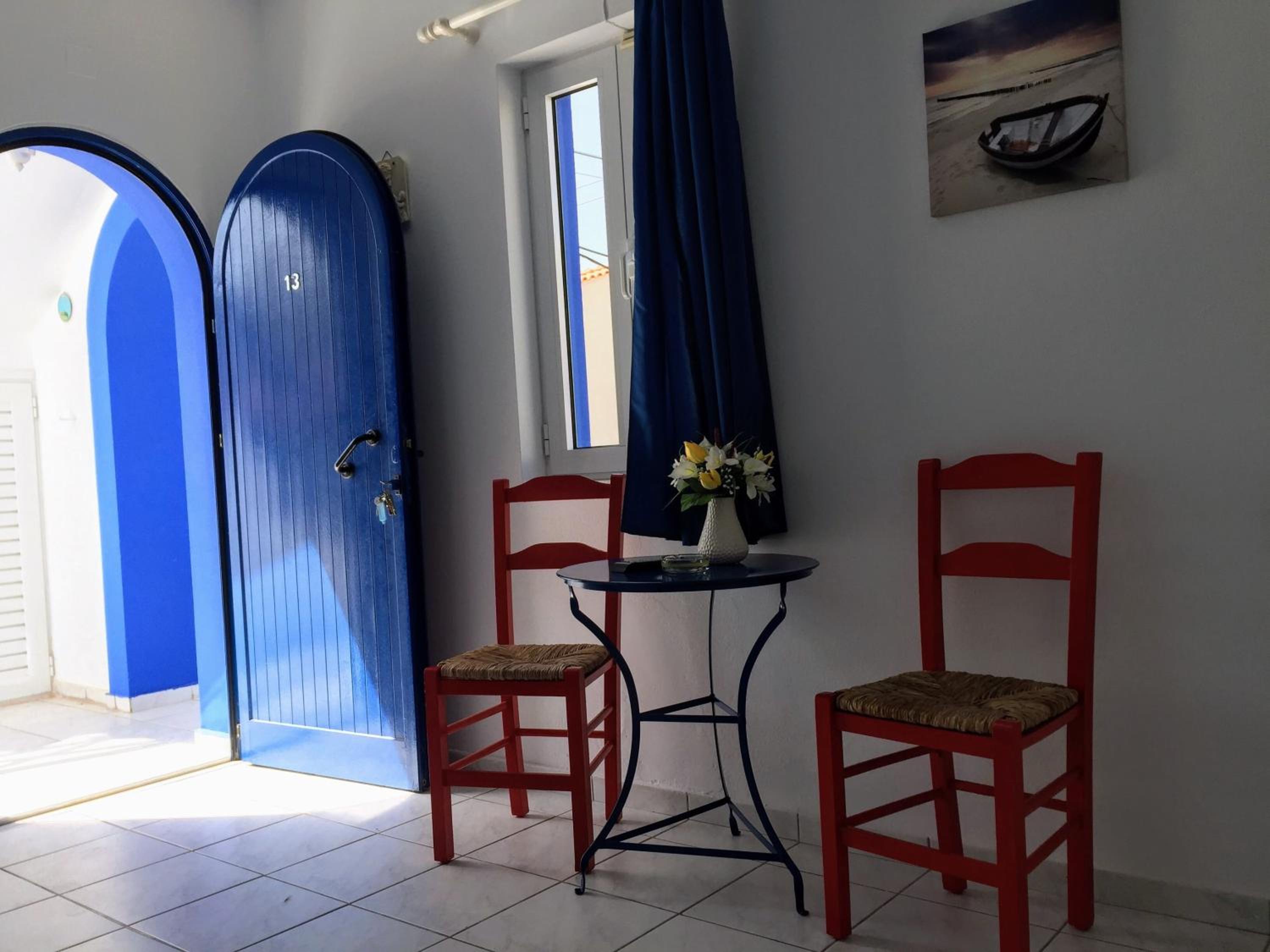 Фото Psaras Apartments