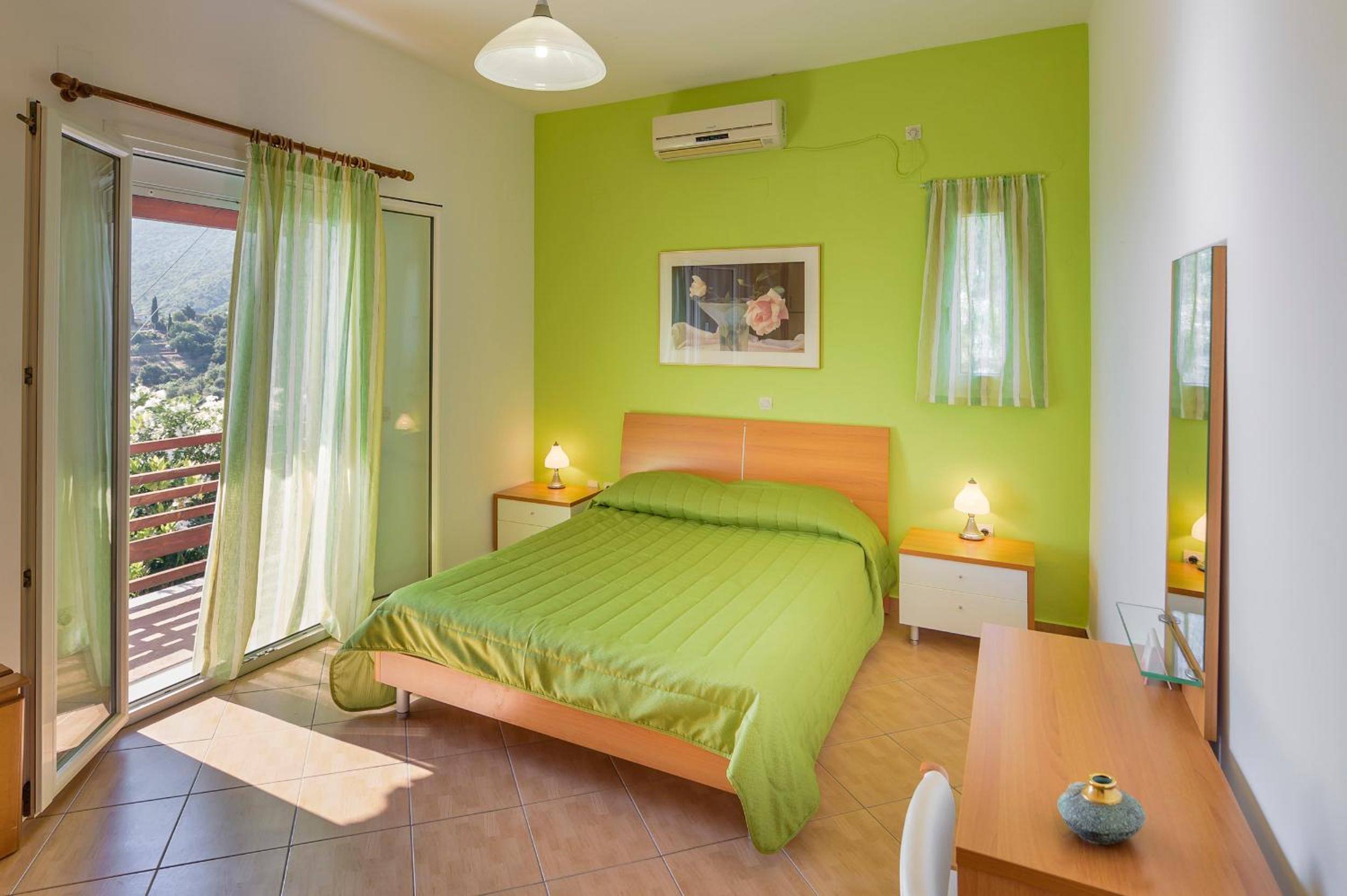 Фото Mouzakis Villas