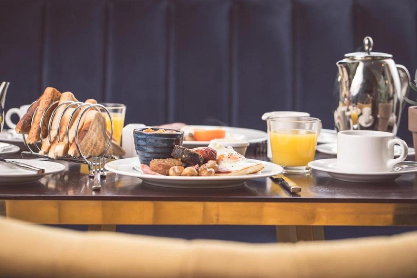 Фото Titanic Hotel Belfast