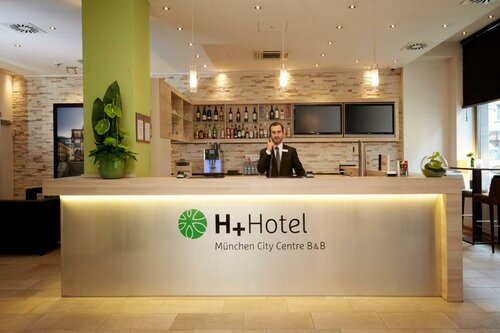 Гостиница H+ Hotel München в Мюнхене