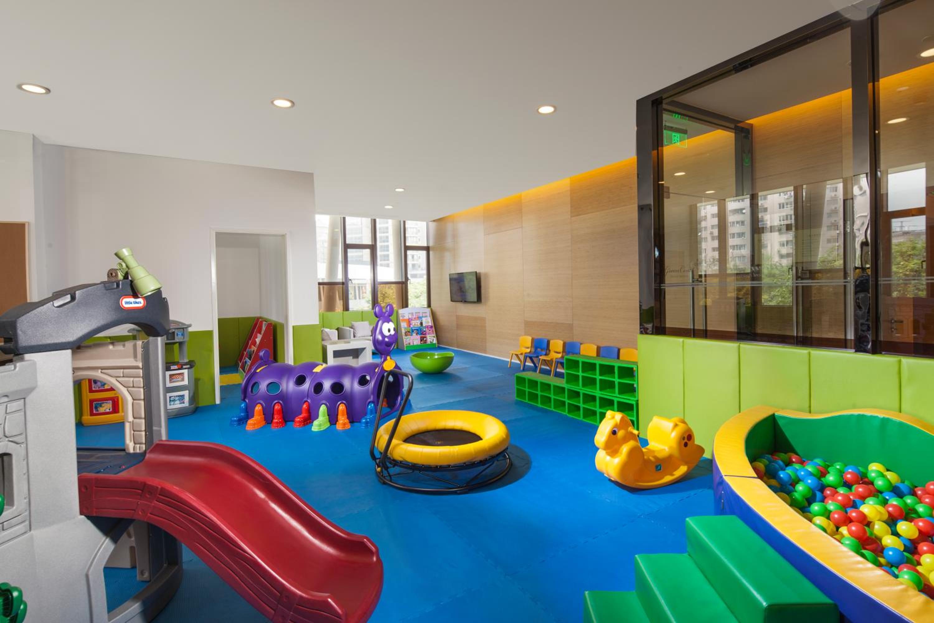 Фото Green Court Premier Jinqiao Shanghai