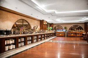 Гостиница Emaar Royal Hotel Al Madina
