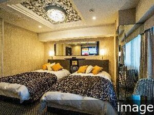 Гостиница Apa Hotel ＆ Resort Midosuji Hommachi Eki Tower